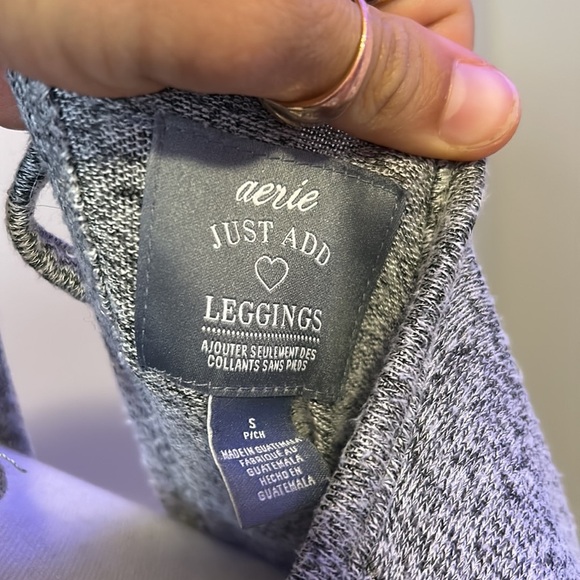 Aerie long sleeve grey tie back sweater - Picture 5 of 5